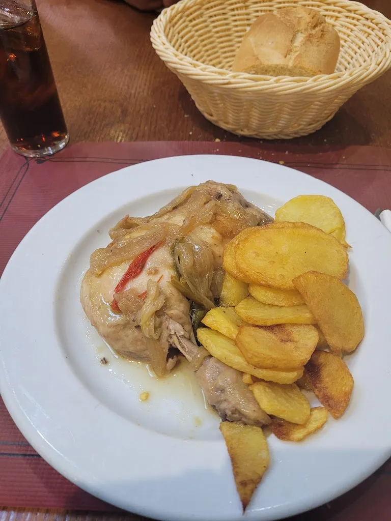 spain_channel 18-julio_Bar restaurante El Dorado_Oliva de la Frontera_review