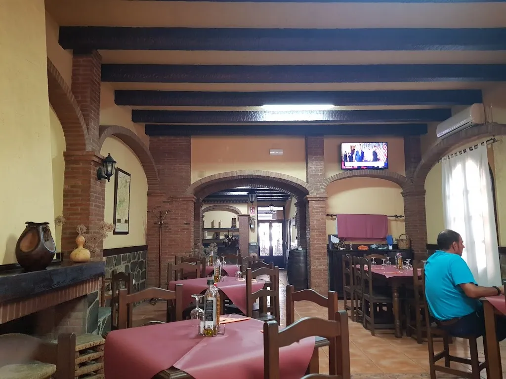 Bar restaurante El Dorado_Oliva de la Frontera_slider_image_1