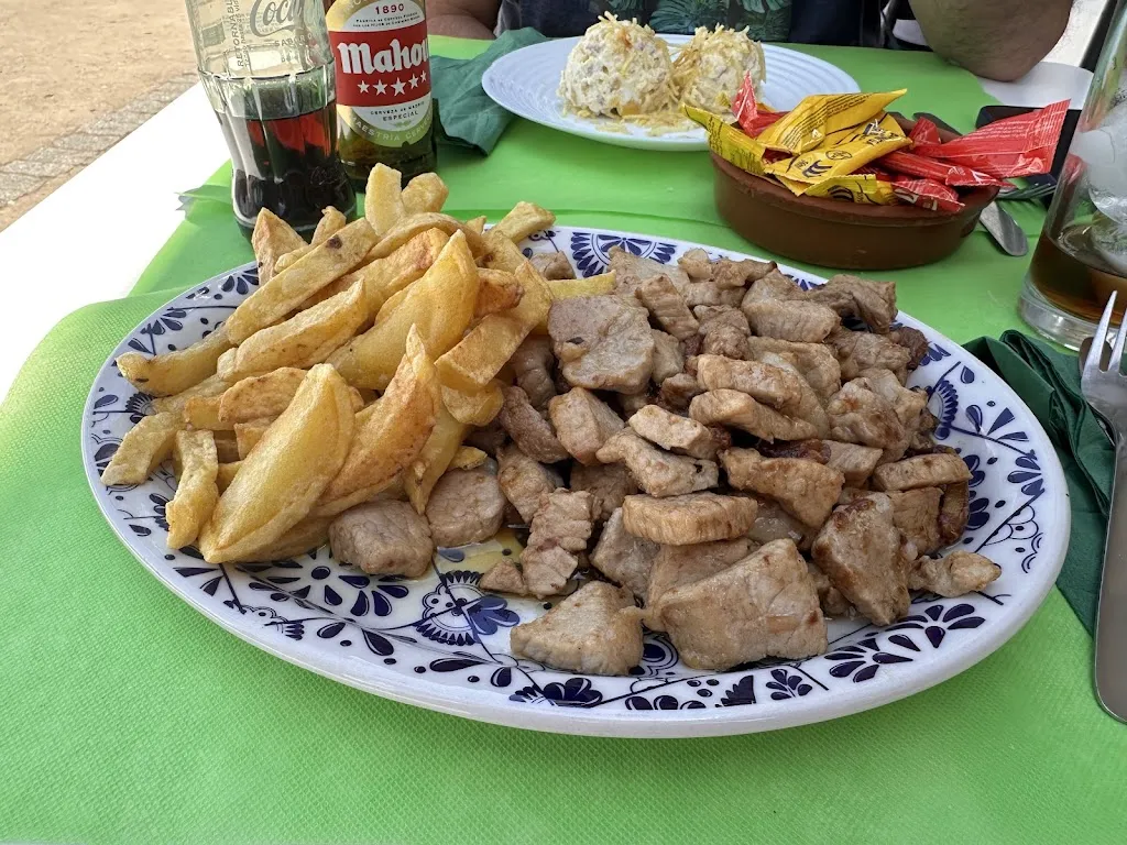 Restaurante - Bar - Terraza 