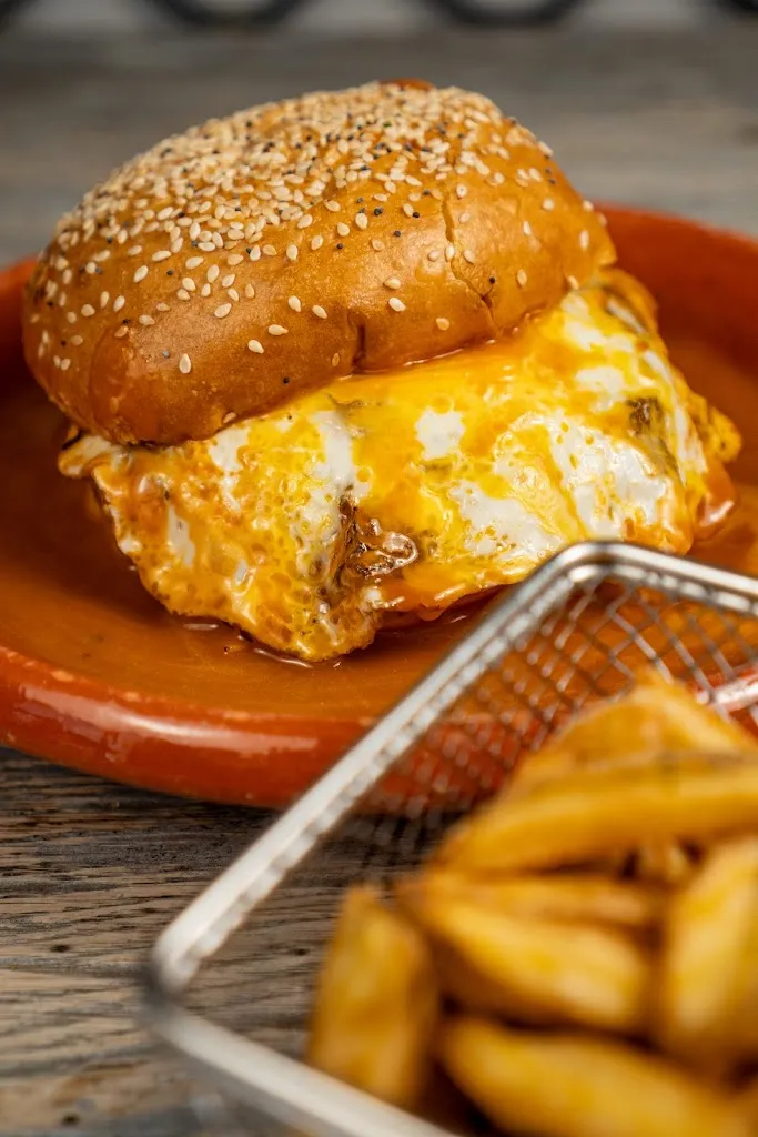 2Burger_Montijo_slider_image_2