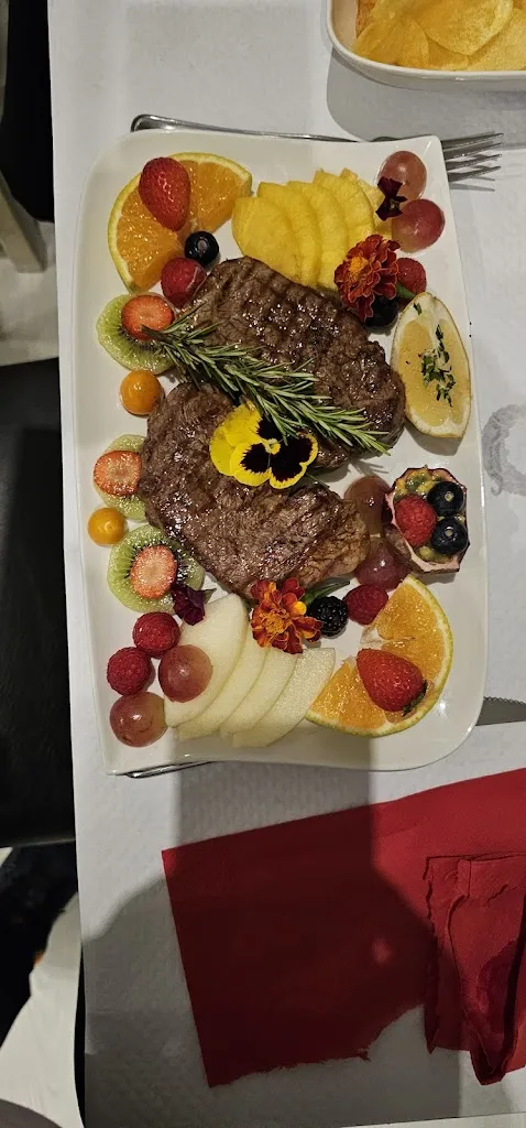 Dragos Nechifor_Gilson_Montijo_review