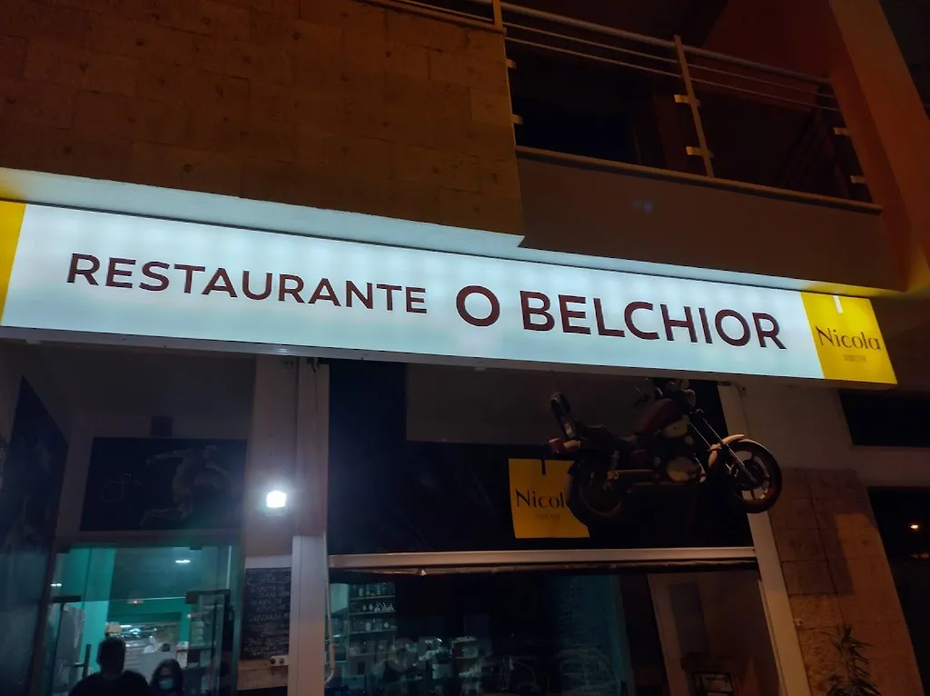 Pedro Gustavo Torres_”O BELCHIOR”_Montijo_review