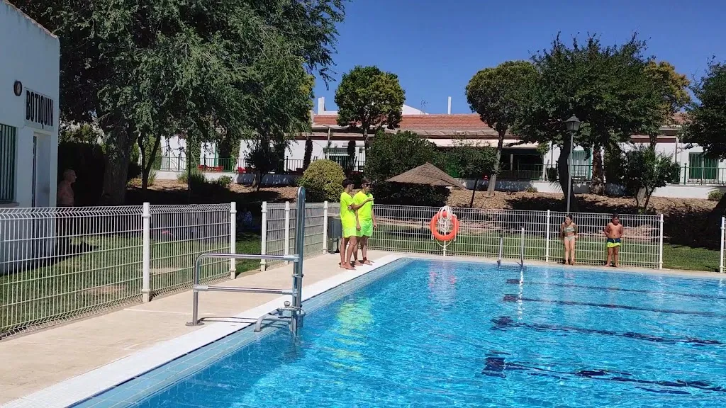 La Piscina_Peraleda del Zaucejo_slider_image_2