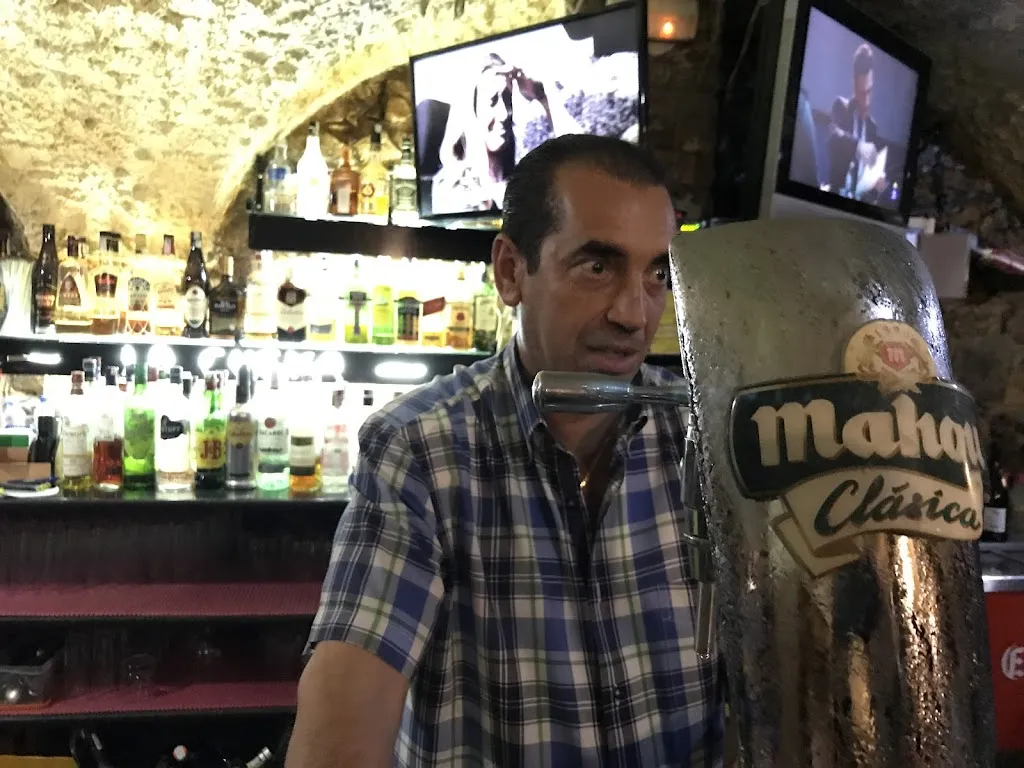 Bar La Cueva_Peñalsordo_slider_image_3