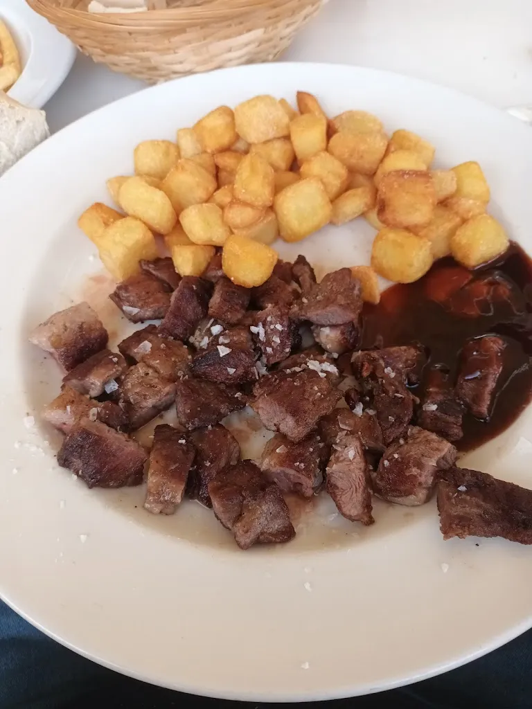 Restaurante bar la piscina_Peñalsordo_slider_image_3