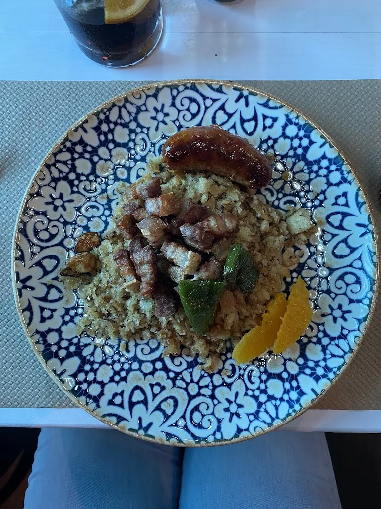 Pilar Moreno_Café Pub Marín_Puebla de Alcocer_review