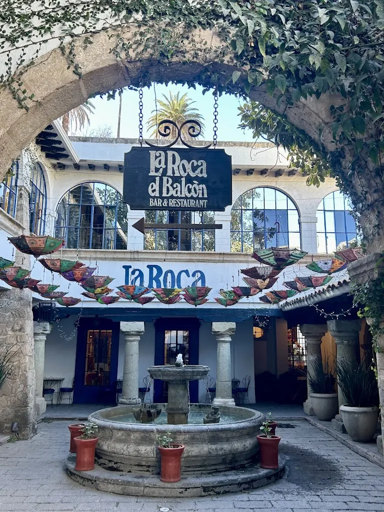 Restaurant Bar La Roca_Nogales_slider_image_1