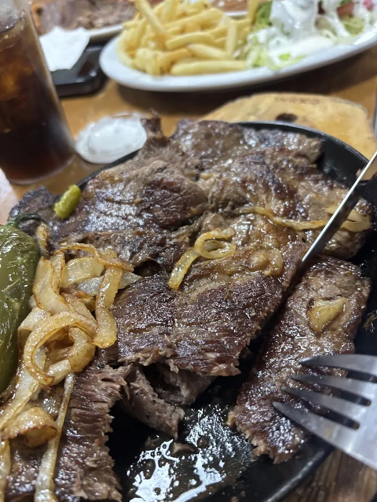 Ely Romo_Mi Fondita_Nogales_review