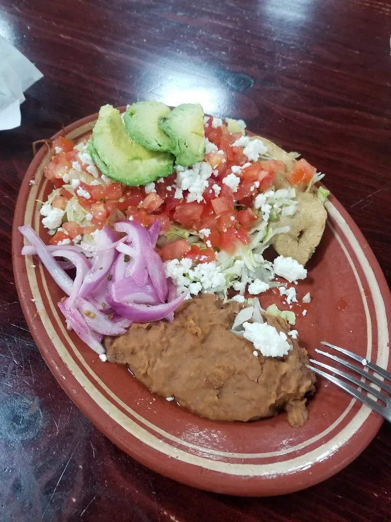 Jorge Marston_Mi Fondita_Nogales_review