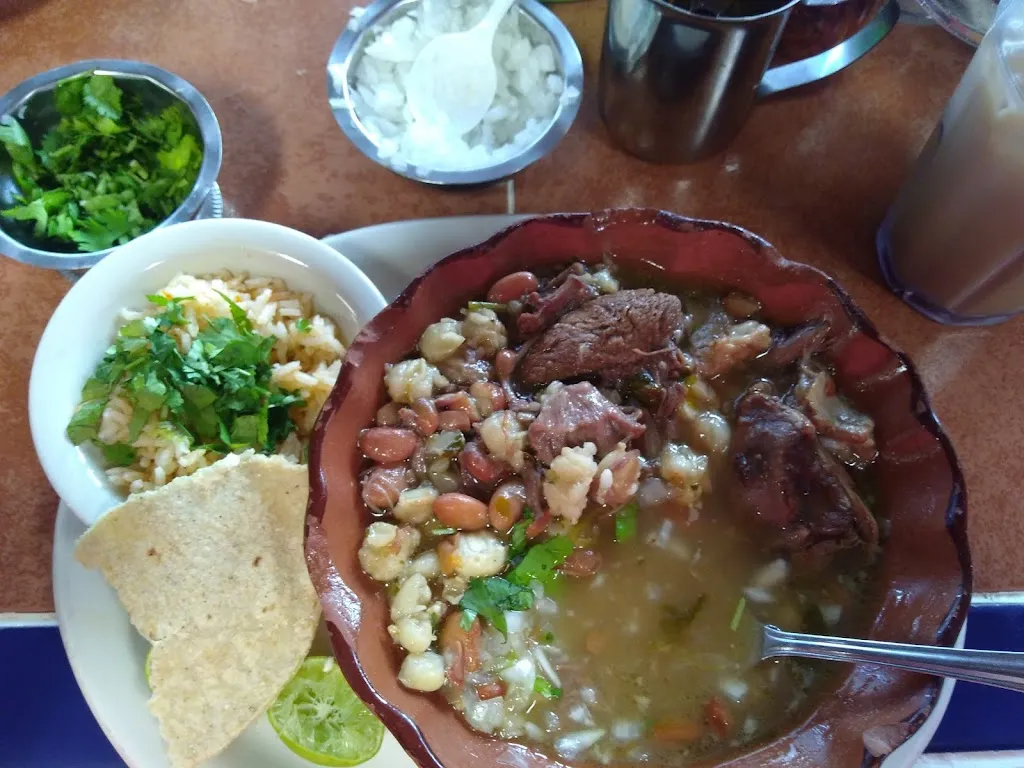 Scott _Mi Fondita_Nogales_review