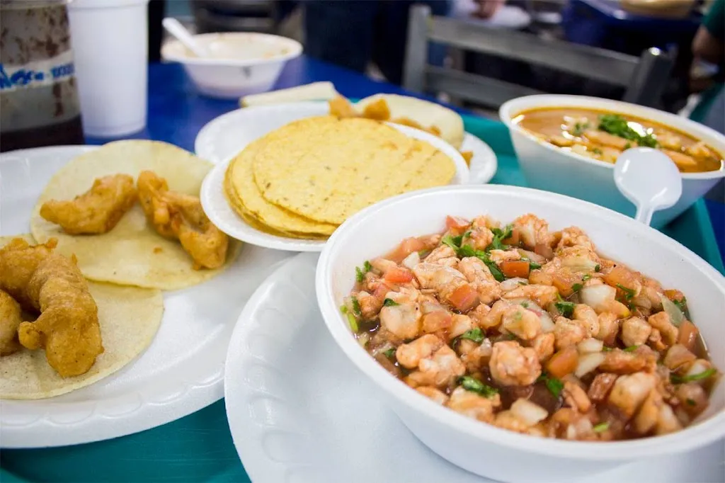 Cocina La Ley Restaurant_Nogales_slider_image_3