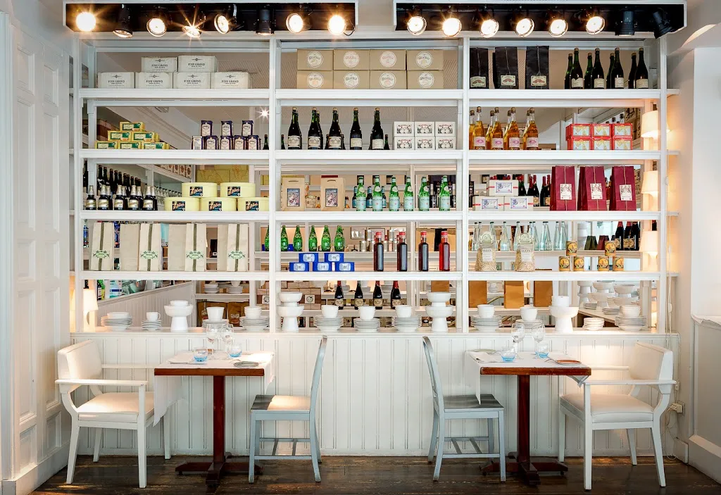 Bazaar restaurant in Amés