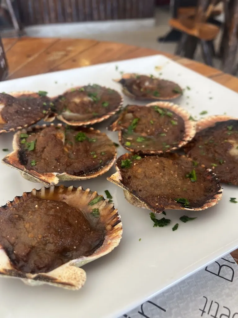 Cheryl Huang_A Cantina_Fisterra_review