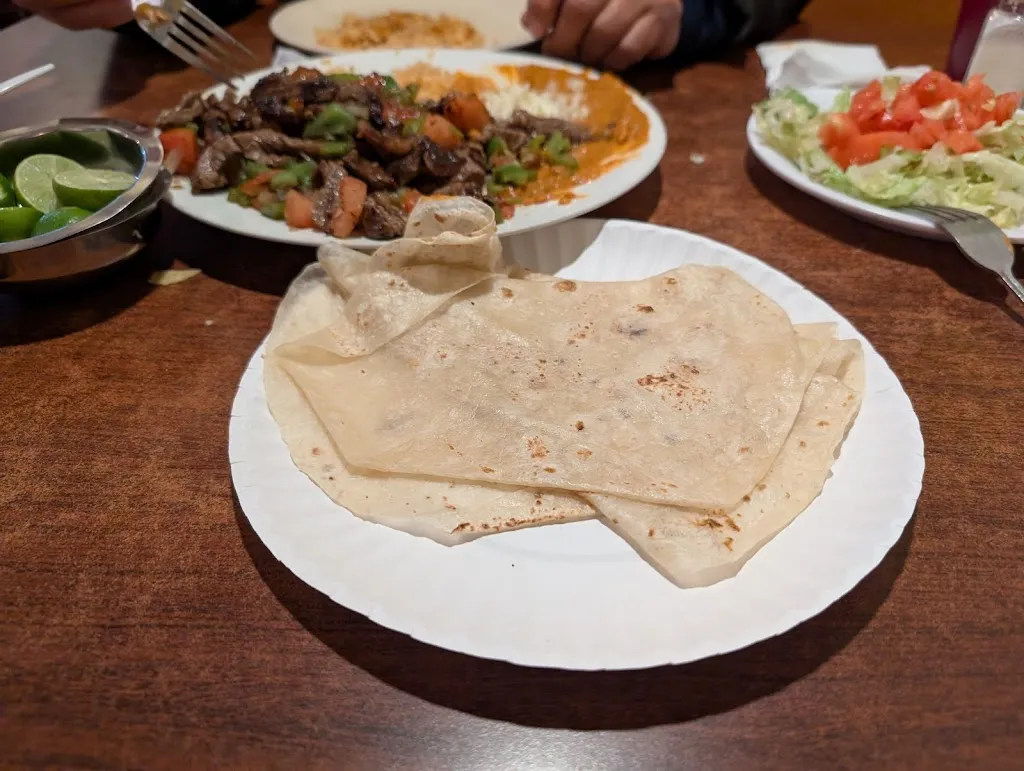 Robert Barr_El Zarape_Nogales_review