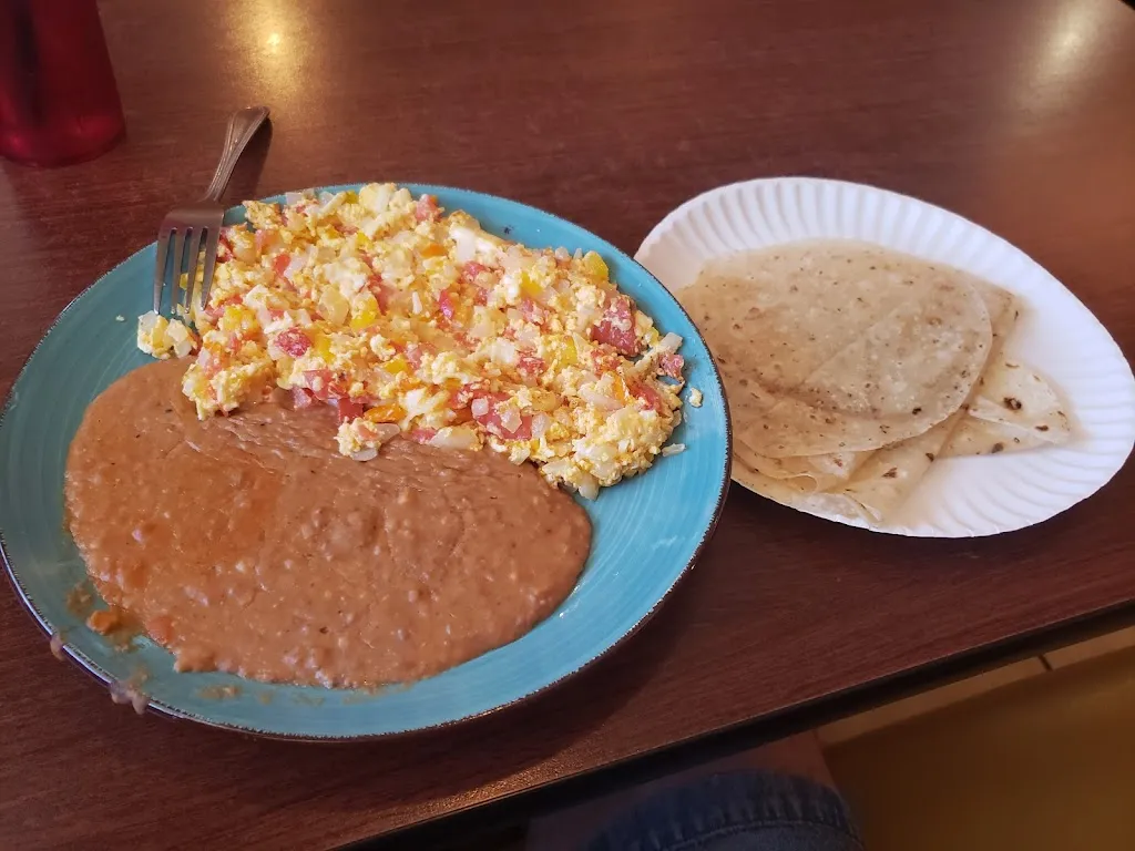 Vincent King_El Zarape_Nogales_review