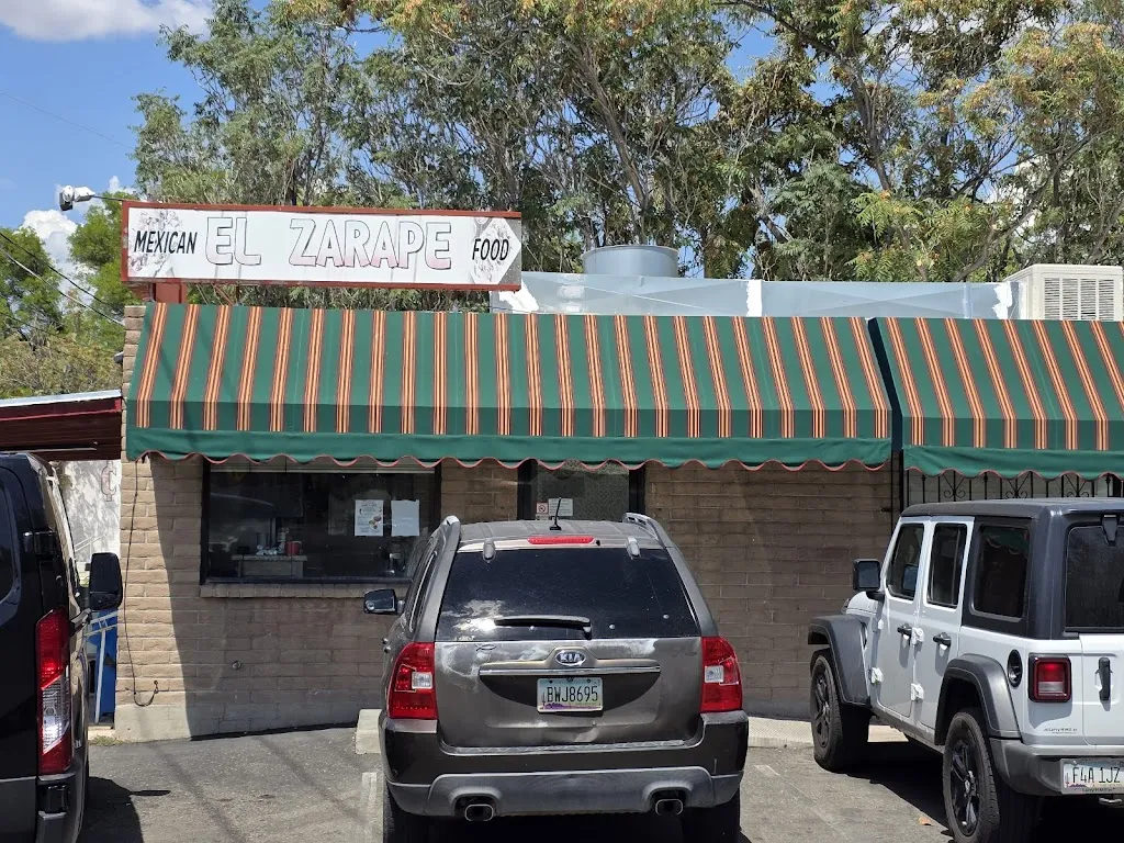 El Zarape restaurant in Nogales