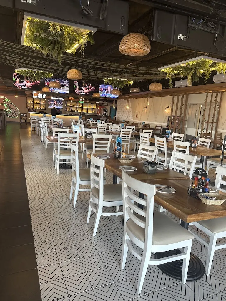 Mariscos Los Arbolitos_Nogales_slider_image_3