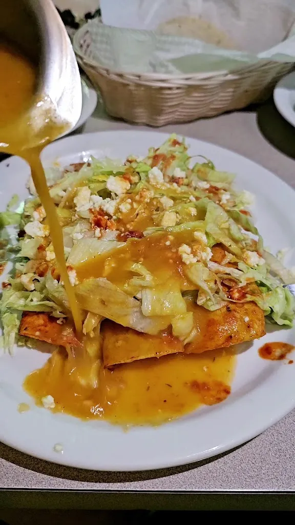 Trocadero_Nogales_slider_image_2