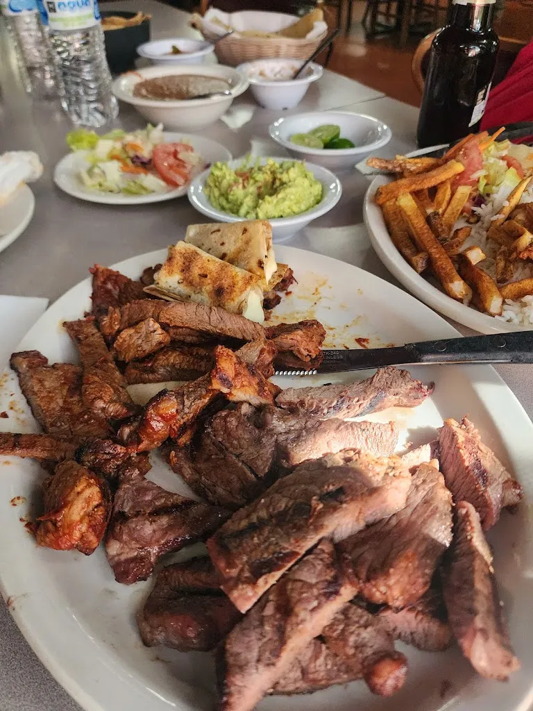 Trocadero_Nogales_slider_image_3