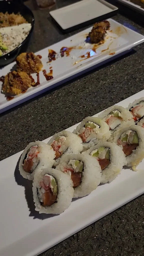 OKIROKI SUSHI WINGS_Nogales_slider_image_2