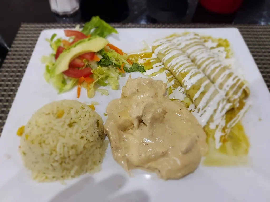 Menu_El Ensueño Restaurant_Nogales_image_3