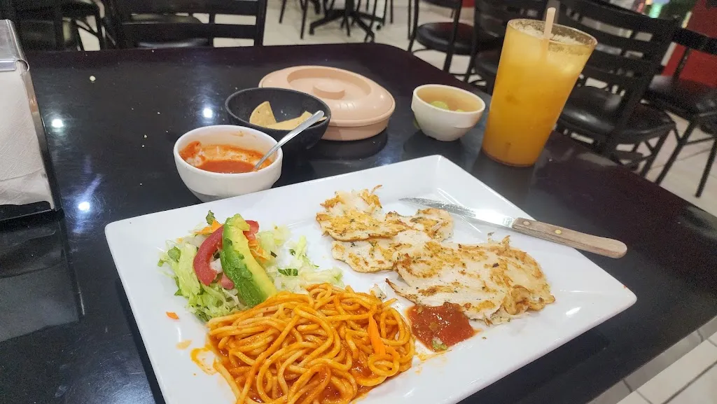 Menu_El Ensueño Restaurant_Nogales_image_7