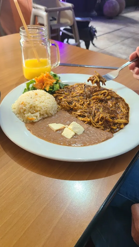 D Lucks_Maria Bonita Restaurant_Nogales_recensione