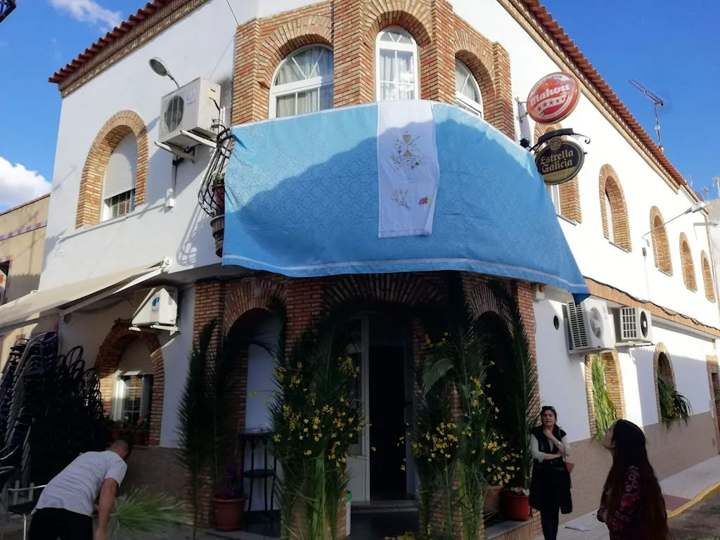 Bar ELOY restaurant in Puebla de la Reina