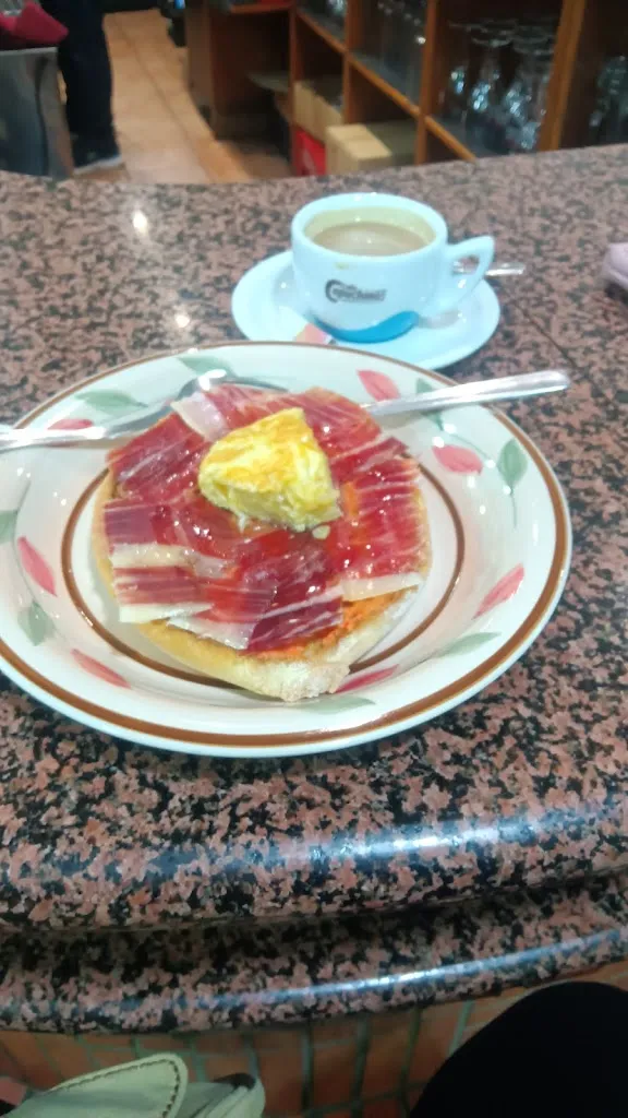 Menu_I&J Café Bar_Puebla de la Calzada_image_3