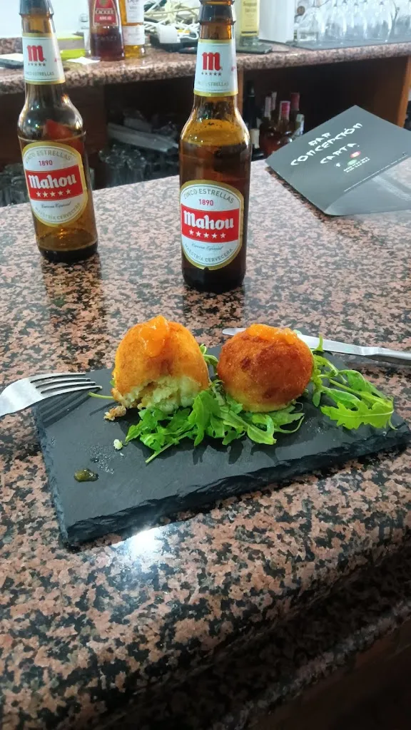 Francisco Villarreal_I&J Café Bar_Puebla de la Calzada_review