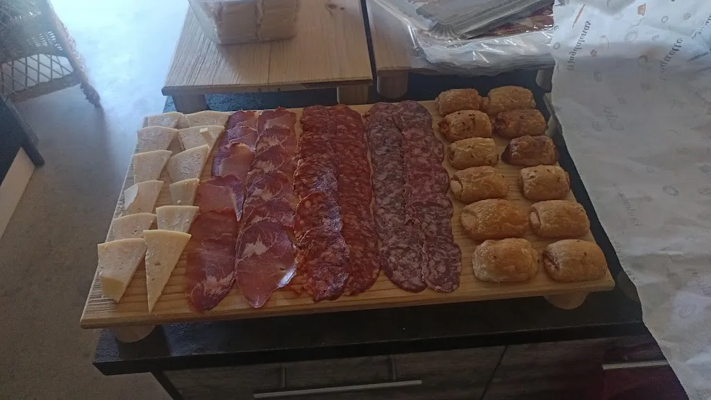 I&J Café Bar_Puebla de la Calzada_slider_image_2