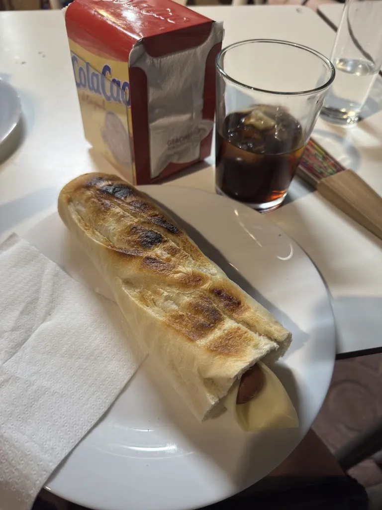 Cafetería - Churrería “El Rellano”_Puebla de Obando_slider_image_2