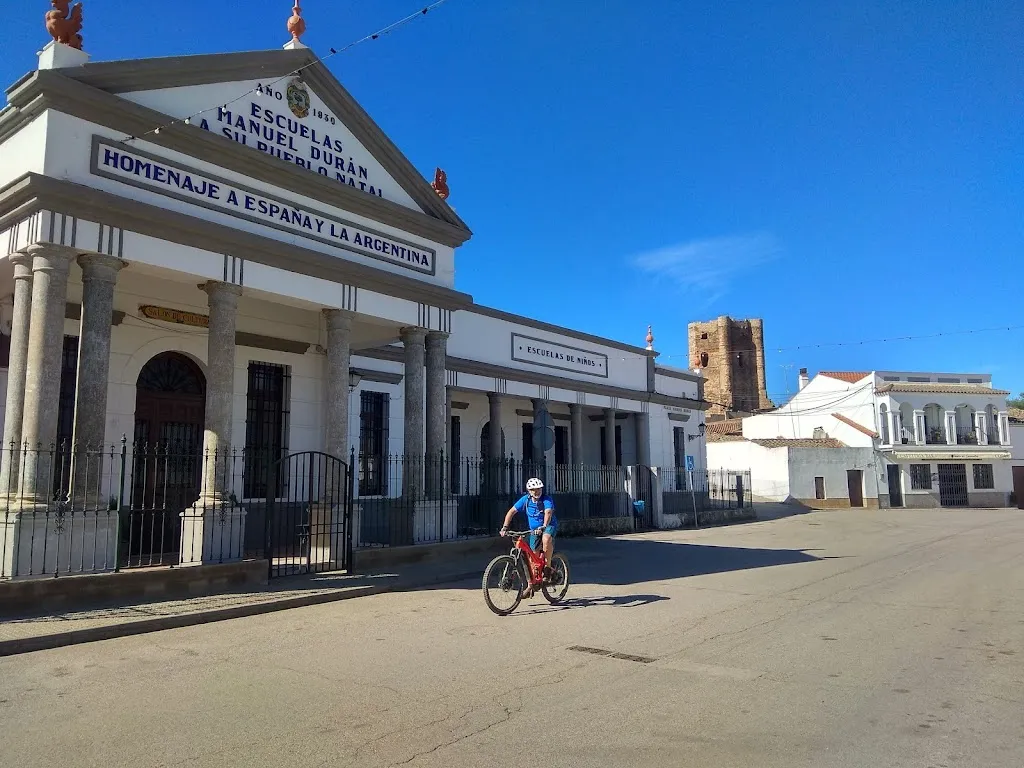 Pub Punto De Encuentro restaurant in Puebla del Maestre