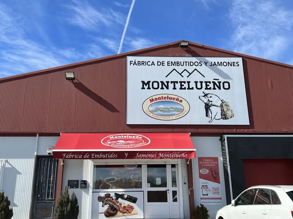 Asador Montelueño restaurant in Puebla del Prior