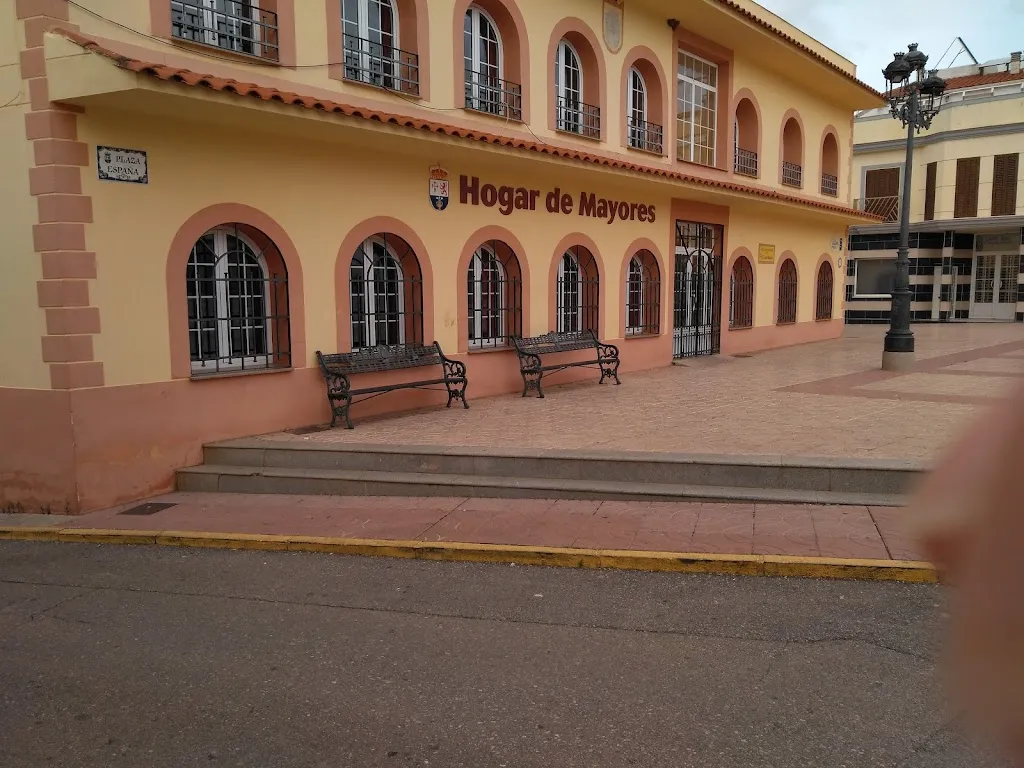 Cafetería Hogar del Pensionista_Puebla de Sancho Pérez_slider_image_2