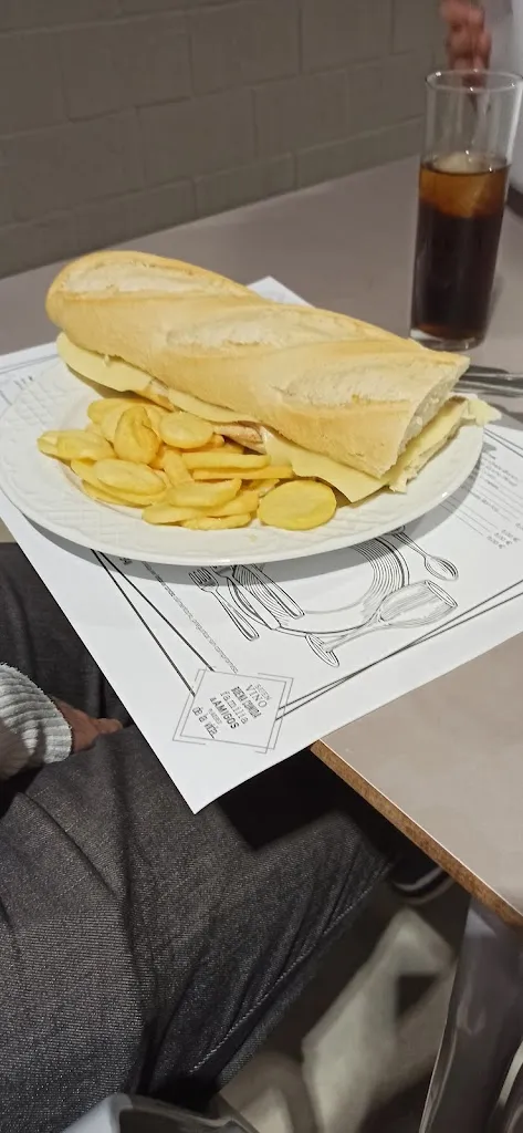 Menu_Restaurante bar la piscina_Puebla de Sancho Pérez_image_4