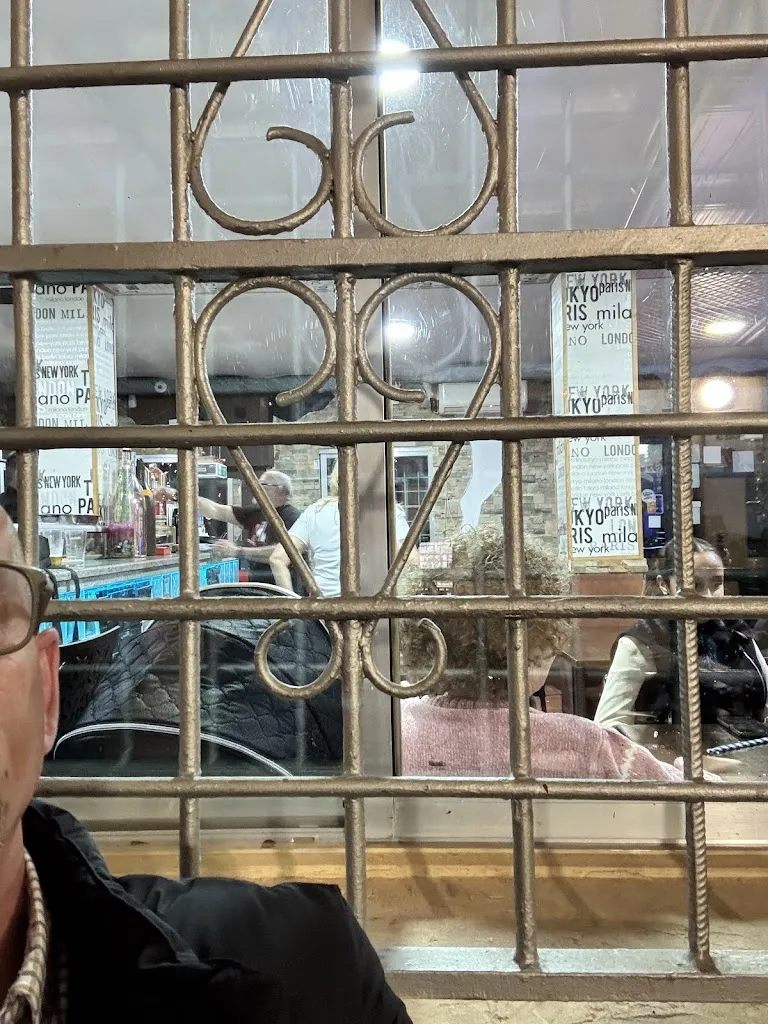 Jesús Arauz Vila_Bar Restaurante La Paloma - Alcorcon_Palomas_review