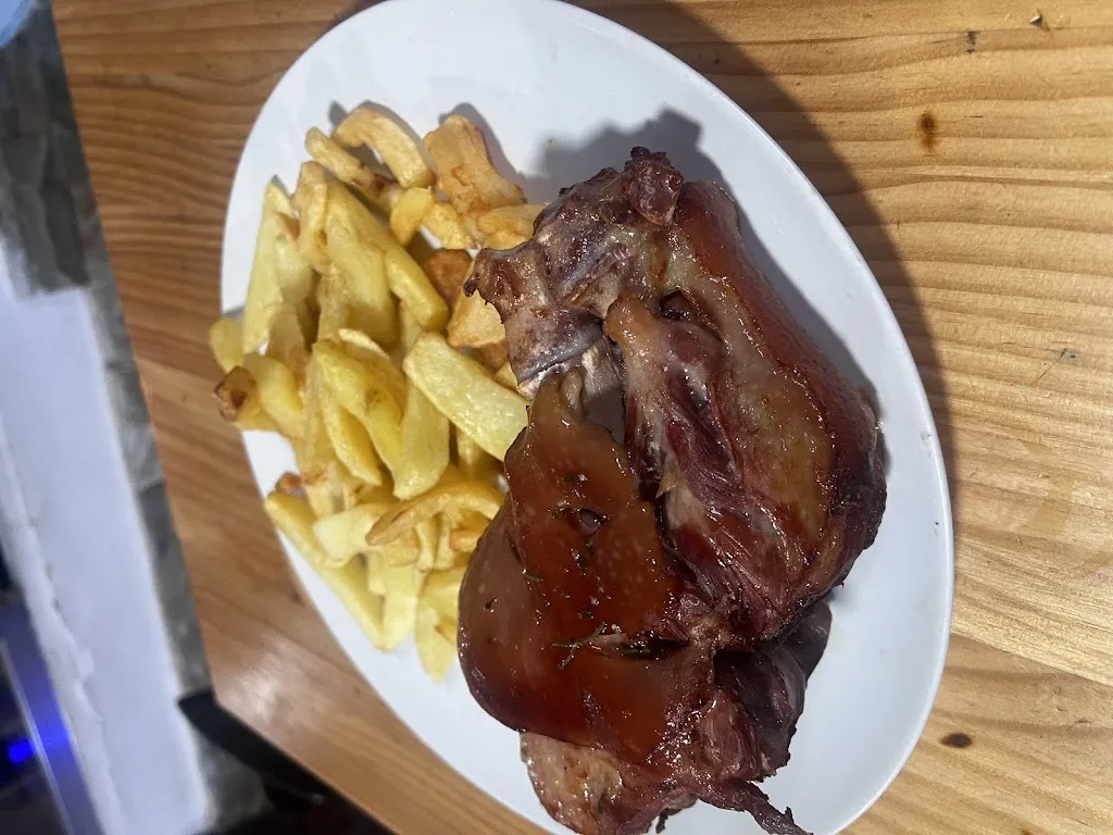 Bar Restaurante La Paloma - Alcorcon_Palomas_slider_image_2