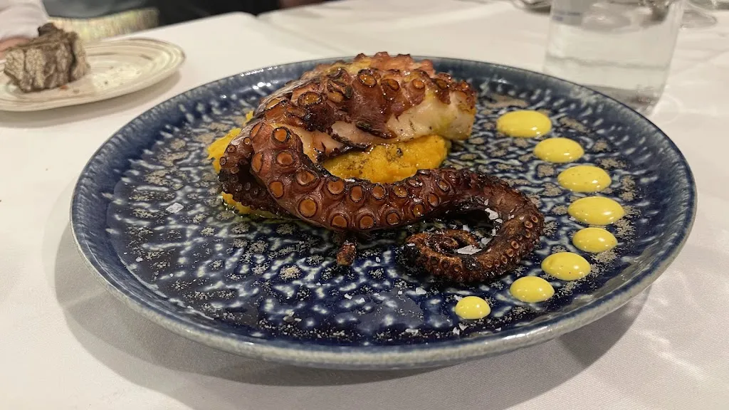 Henry Scoles _Restaurante TARAMARA_Palomas_review