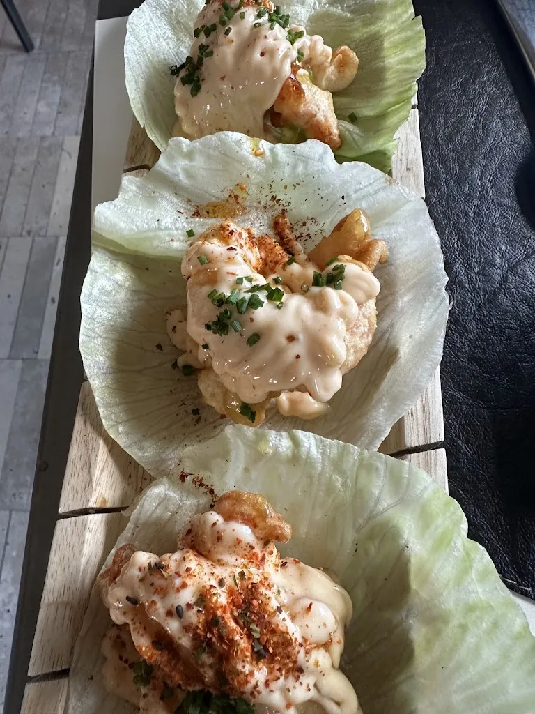 Gam Shot_Manto Oyster Bar_Palomas_review