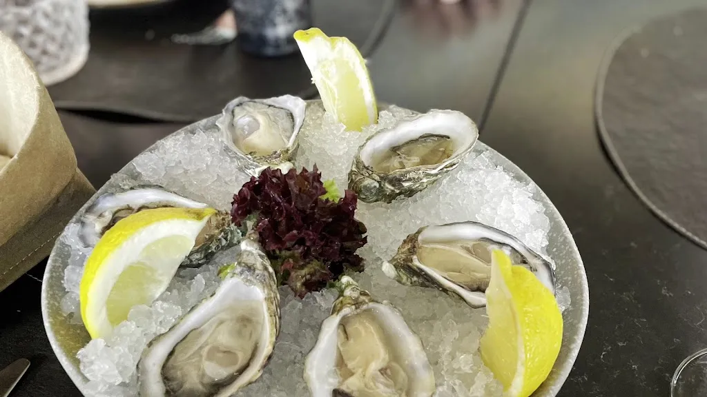 Manto Oyster Bar_Palomas_slider_image_2