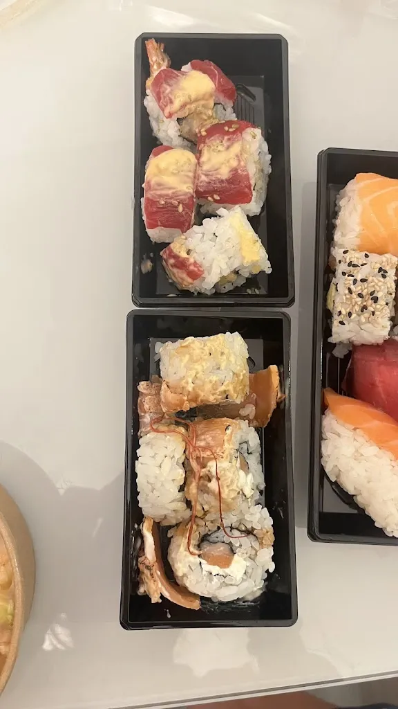 Menu_Miss Sushi Campo de las Naciones_Palomas_image_7