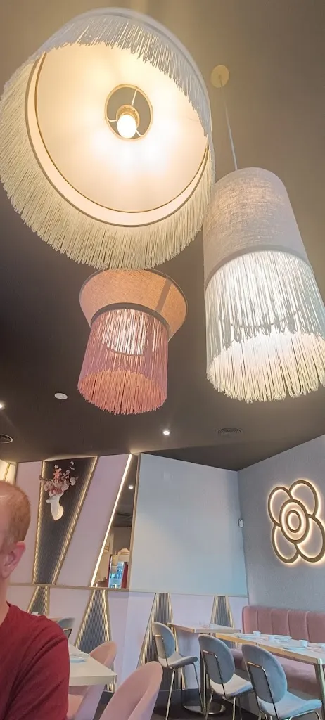 Ali Cia_Miss Sushi Campo de las Naciones_Palomas_review