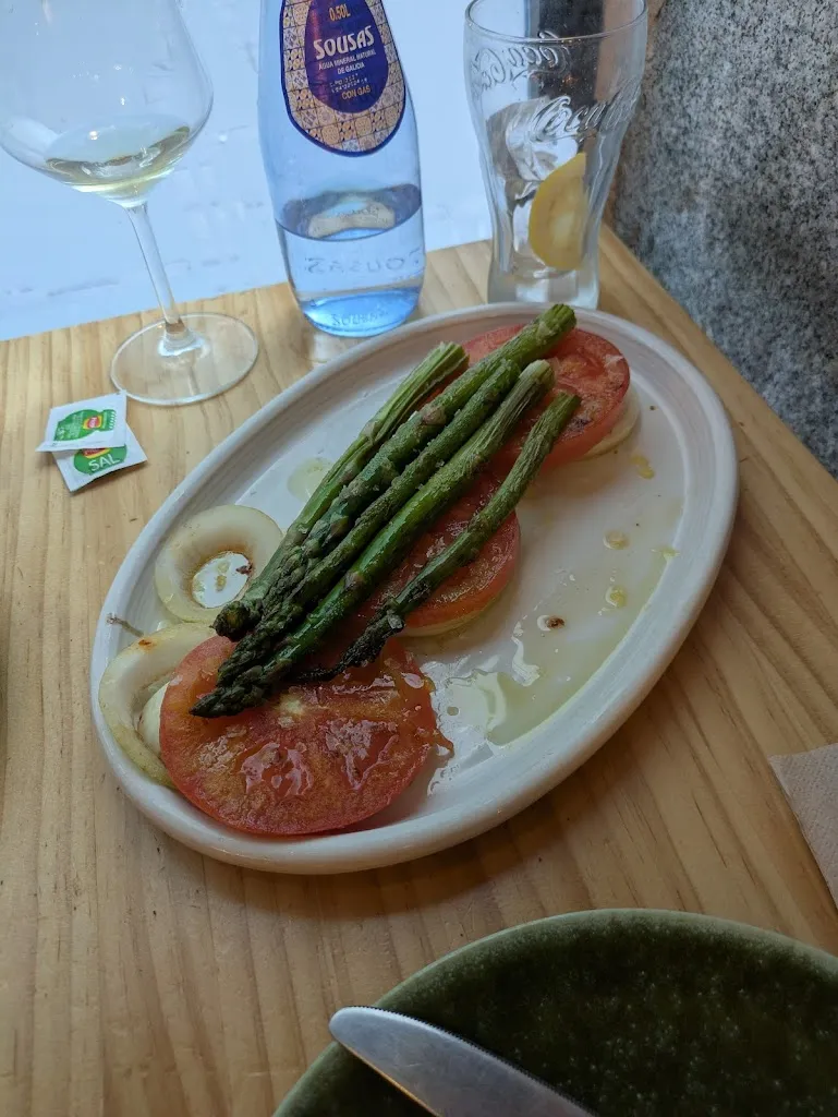 Michael Robinson_Circo de las Tapas_Amés_review