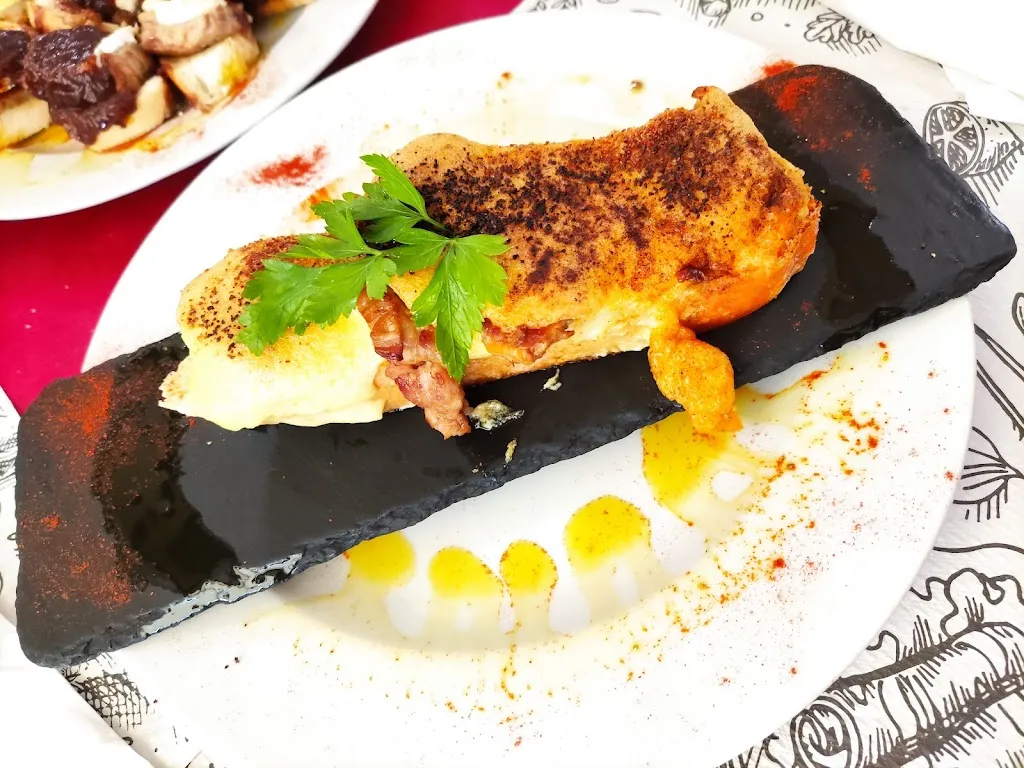 Restaurante Larios_Olivenza_slider_image_2