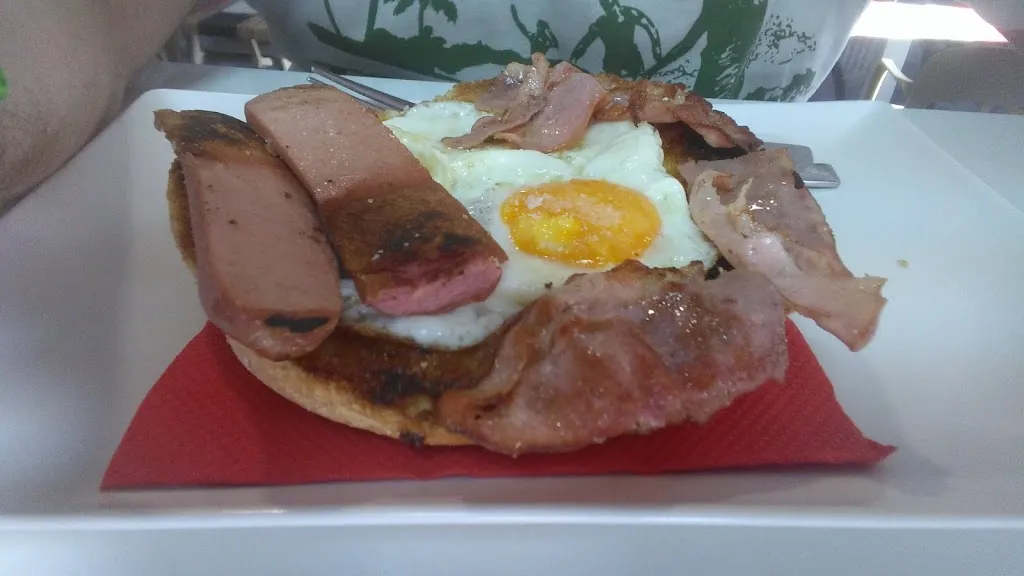 Menü_Rockefeller Bar_Olivenza_Bild_6