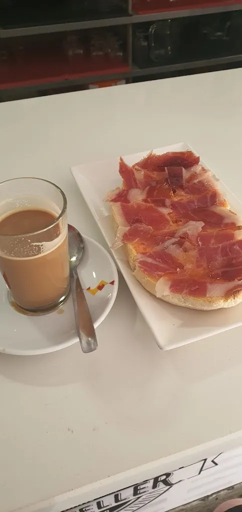 Menü_Rockefeller Bar_Olivenza_Bild_7