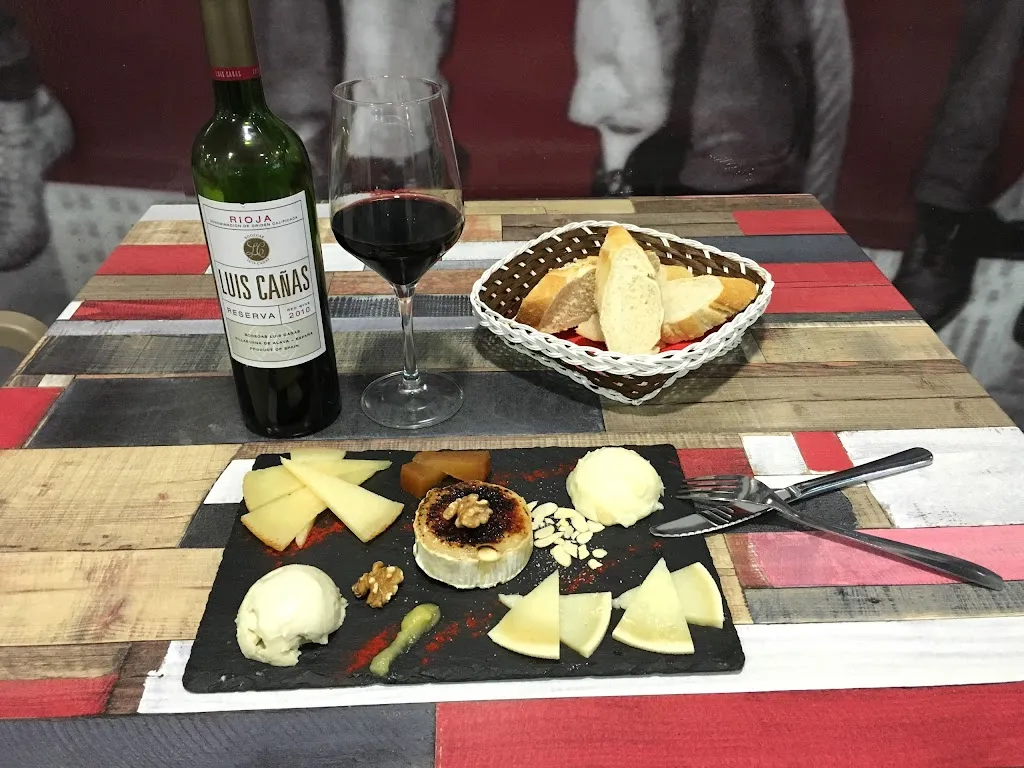 Rockefeller Bar_Olivenza_slider_image_3