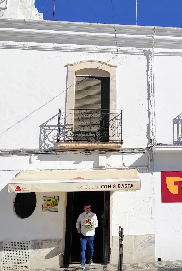 Cafe Bar Con 8 Basta_Olivenza_slider_image_2