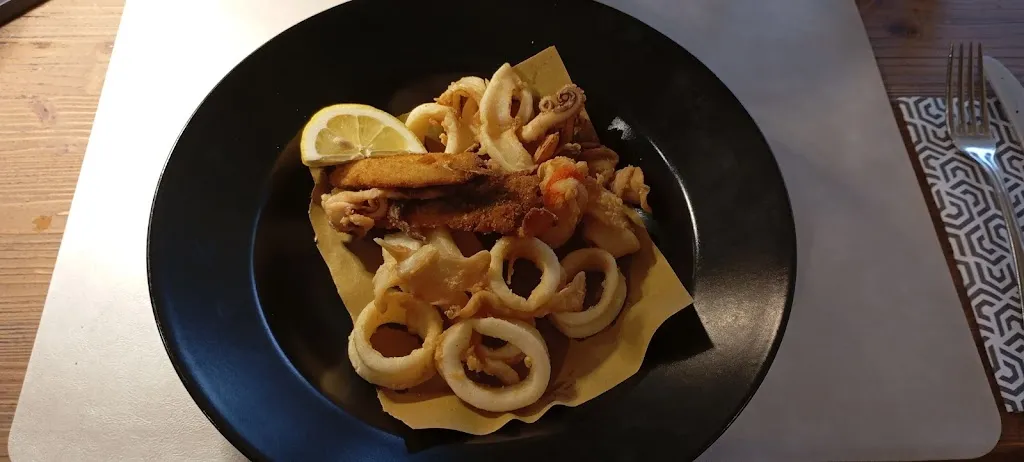 Paul Clark_Trattoria Al Castello_Mugia_review